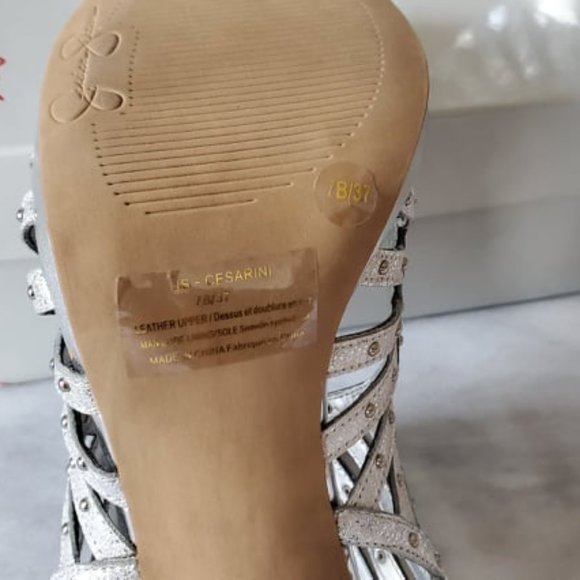 Jessica Simpson "Rock Dave Metal" Platform Sandal - Picture 9 of 11